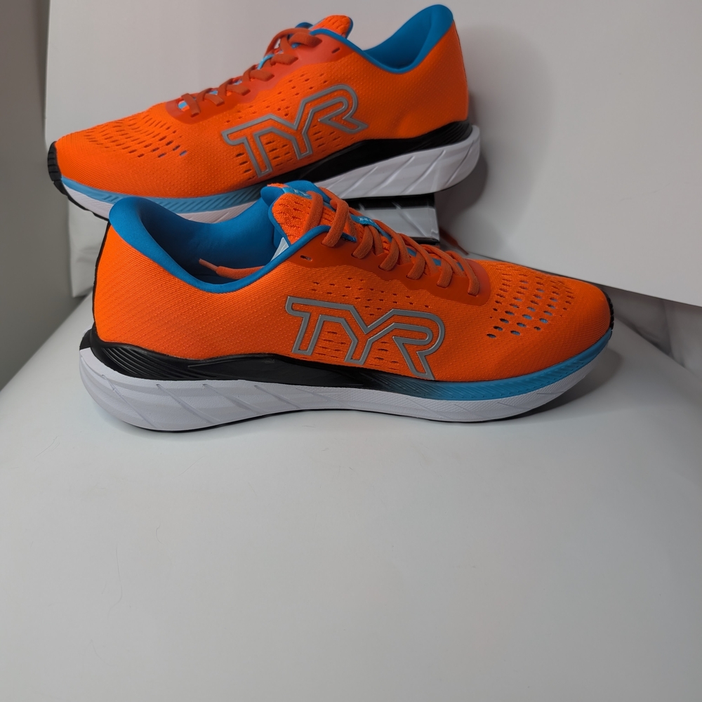 TYR Men's Orange Running Shoes